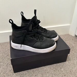 Nike Airforce 1 Ultraforce Mid